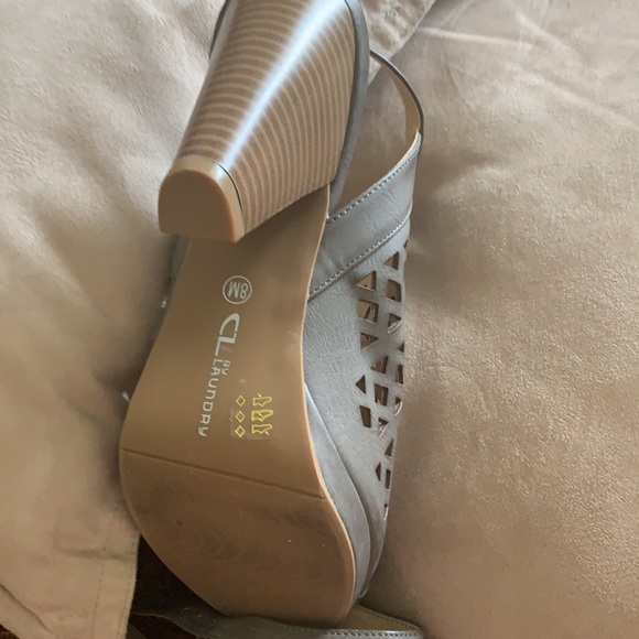 Almost new - Picture 4 of 4